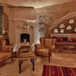 Sah Saray Cave Halal Γκόρεμε