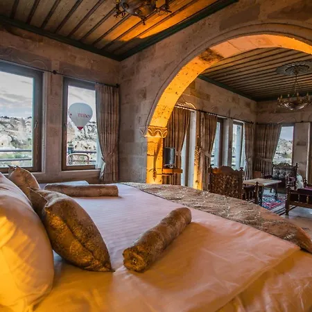 Sah Saray Cave Halal