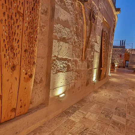 Sah Saray Cave Halal Hotell *