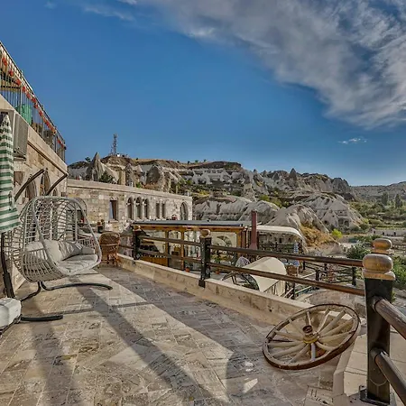 Sah Saray Cave Halal *