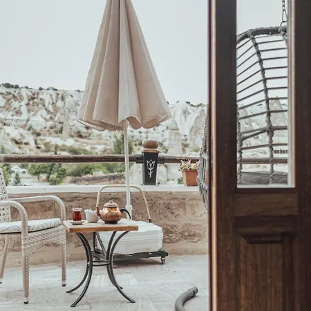 Sah Saray Cave Halal Hotel