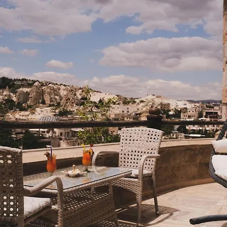 Sah Saray Cave Halal Hotel