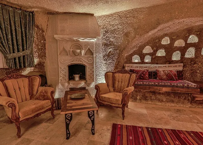 Sah Saray Cave Halal Goreme