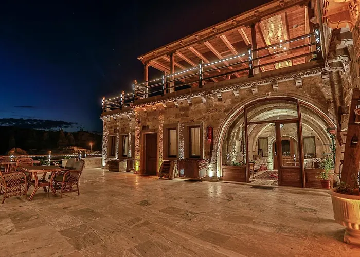 Sah Saray Cave Halal *