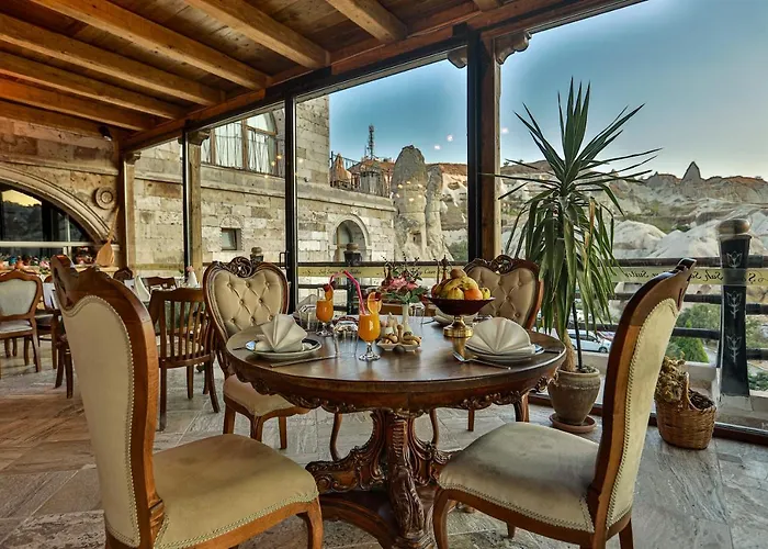 Sah Saray Cave Halal *