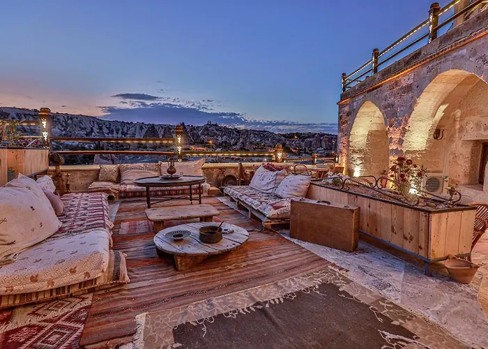 Sah Saray Cave Halal