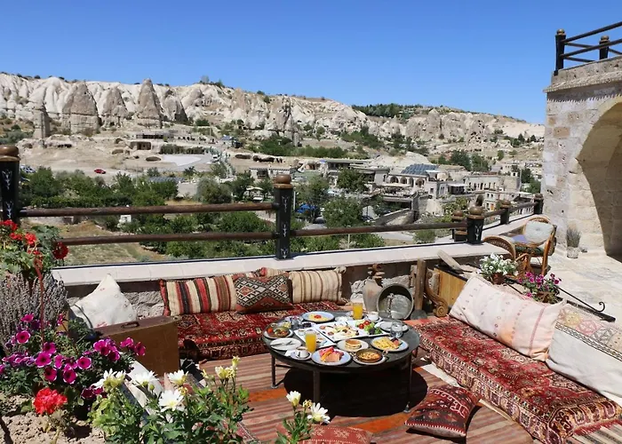 Sah Saray Cave Halal Göreme