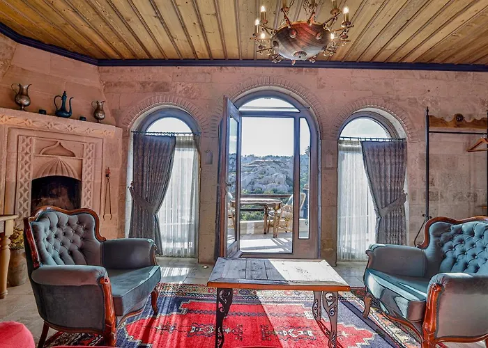 Sah Saray Cave Halal Hotel