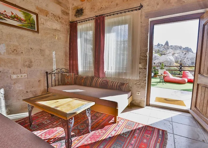 Sah Saray Cave Halal Hotel